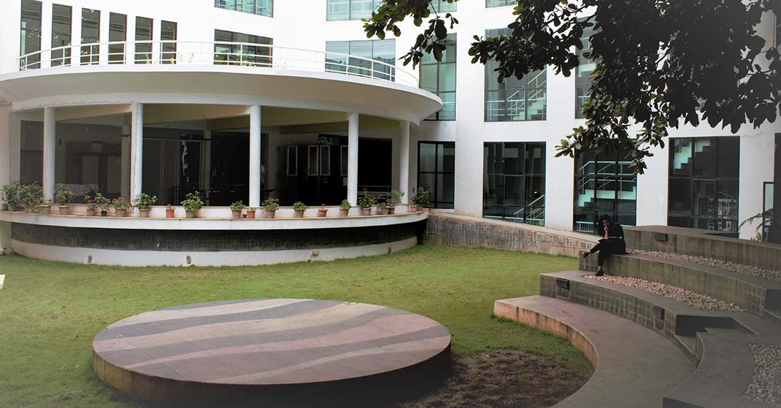 15 Colleges in India offering UX Design programs - Sheet5