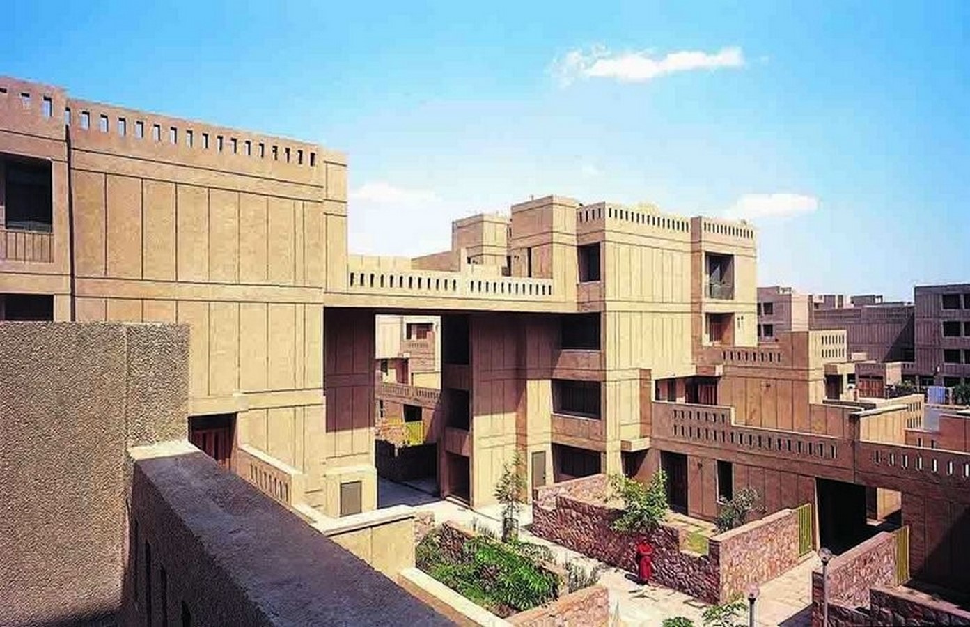 Revisiting the past: Indian independence and Architecture - Sheet8