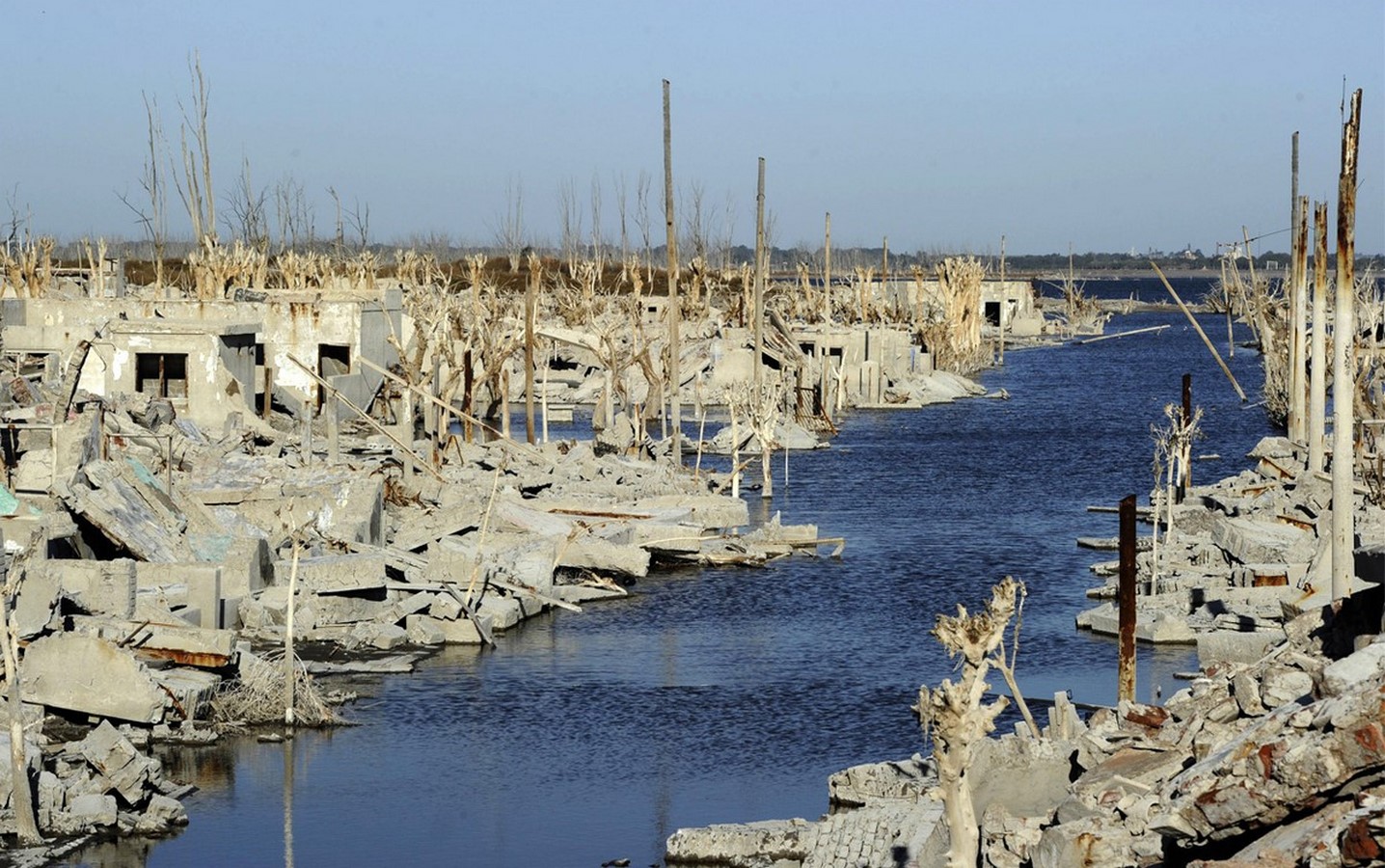 Lost In Time: Villa Epecuén, Argentina - Sheet2