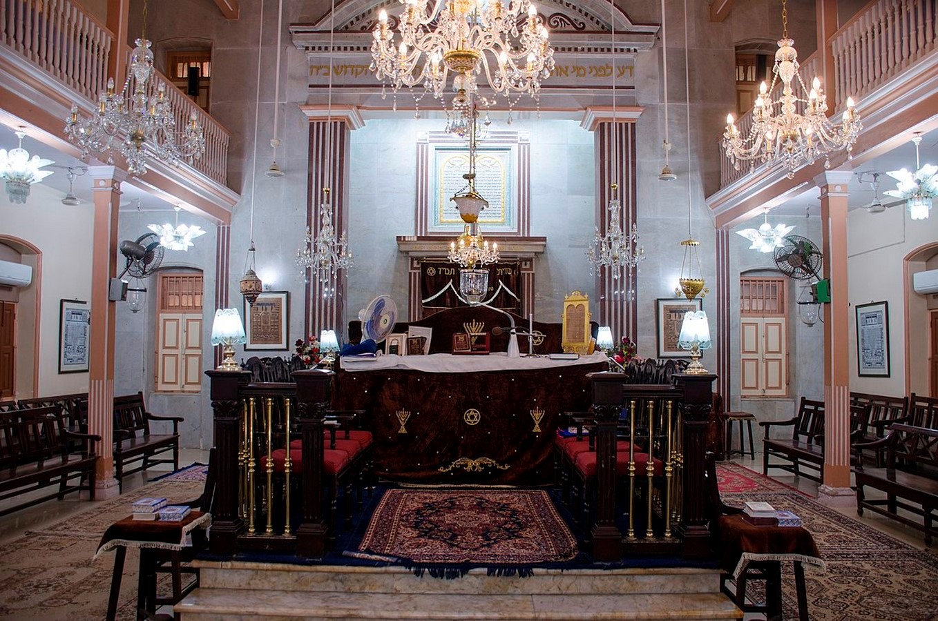 10 must visit synagogue in India - Sheet14