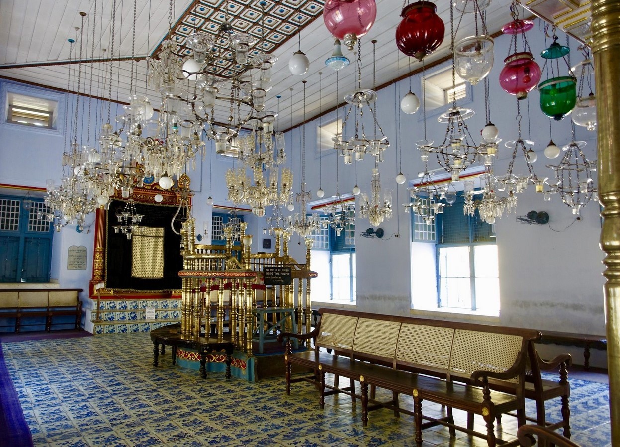 Interior view of Paradesi Synagogue_Lovell D'Souza
