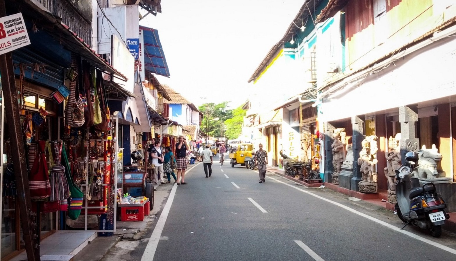 Jew Streets of Kochi_Priya Ramachandran_Lovell D'Souza