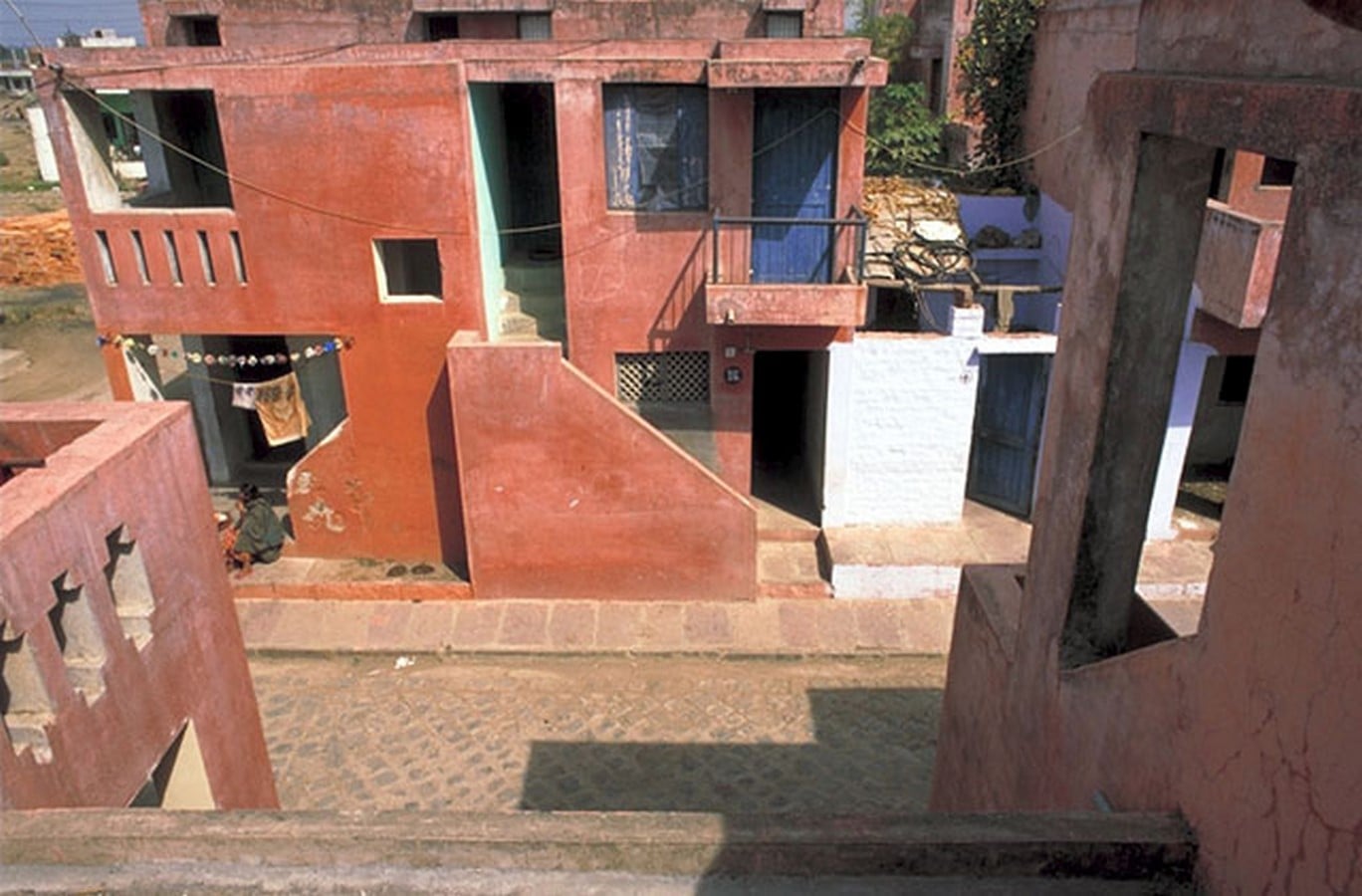 Aranya Low-cost Housing by B.V Doshi Low-cost urban housing - Sheet11