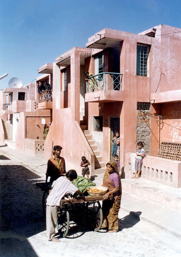 Aranya Low-cost Housing by B.V Doshi Low-cost urban housing - Sheet4