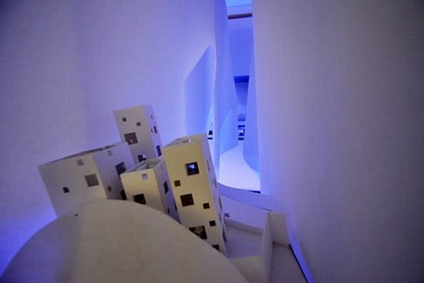 10 Examples of Modern Tunnel architecture - Sheet15