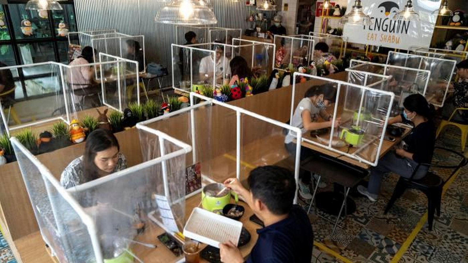 Restaurants: Design Strategies for a Post-COVID World - Sheet3