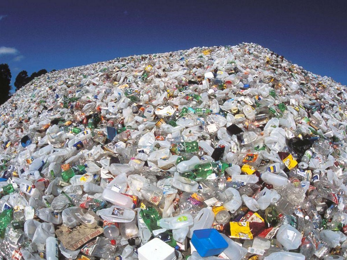 Past, Present and Future: Plastic Products - Sheet8