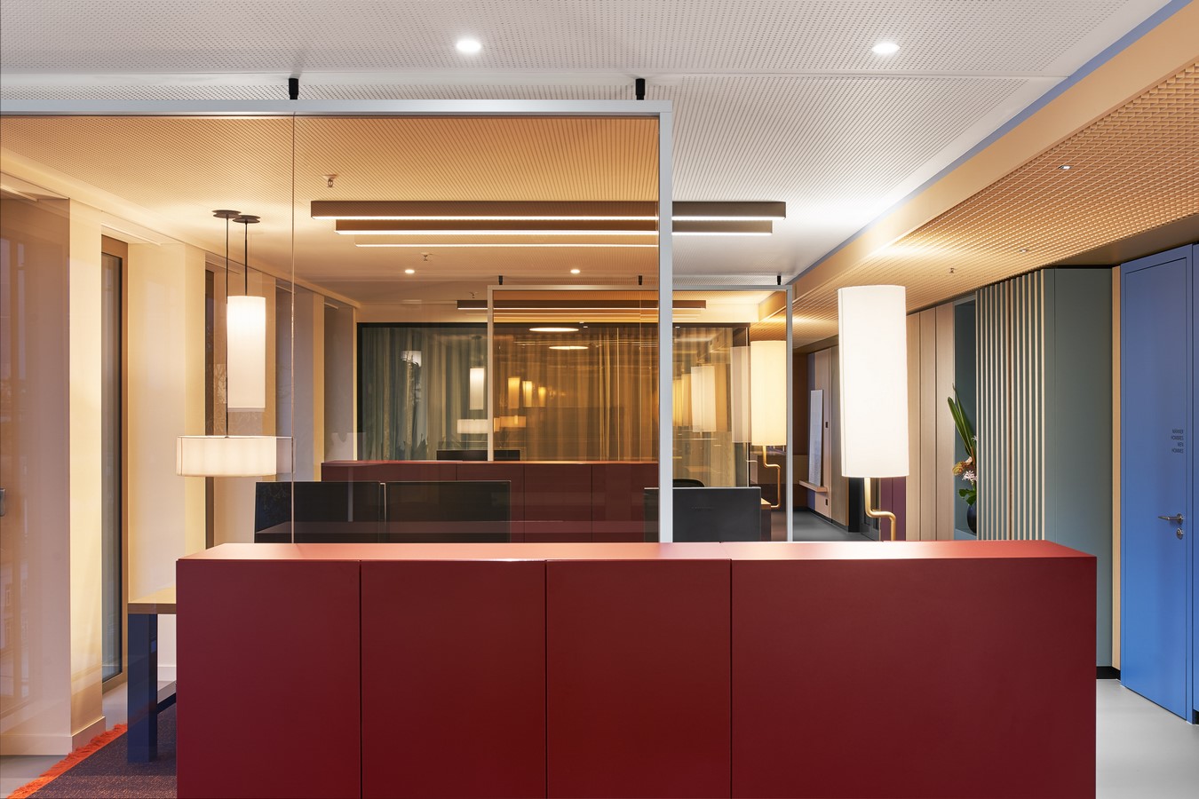 5181 Schoeller SI by Ippolito Fleitz Group-sheet6