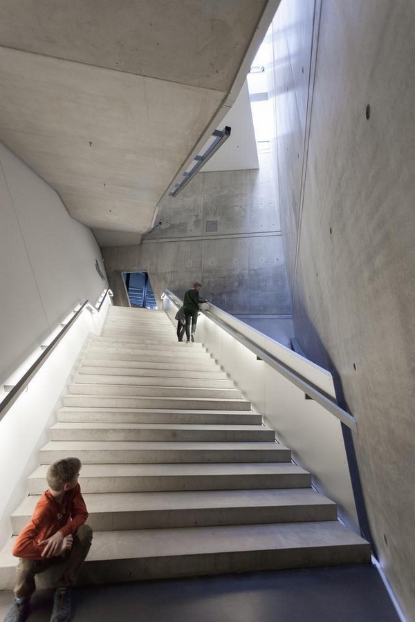 Dresden’s Military History Museum by Daniel Libeskind: A a Bold Interruption - Sheet5