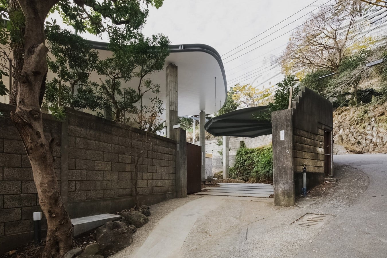 House Momoyama by Erika Nakagawa Office: Ambiguous Border - Sheet2