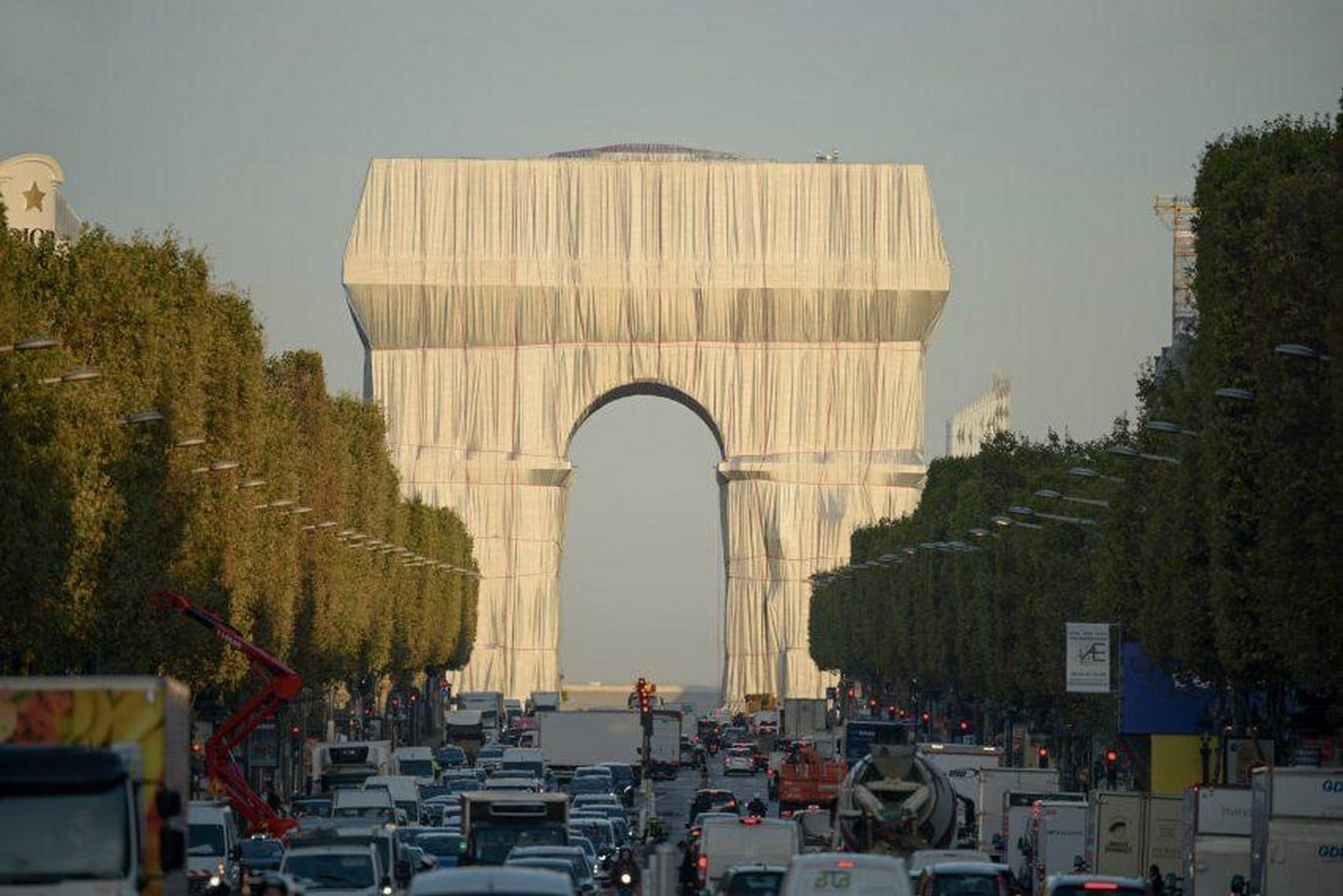 The Arc de Triomphe Wrapped: A lifelong Dream Come True for Christo and Jeanne-Claude - Sheet1