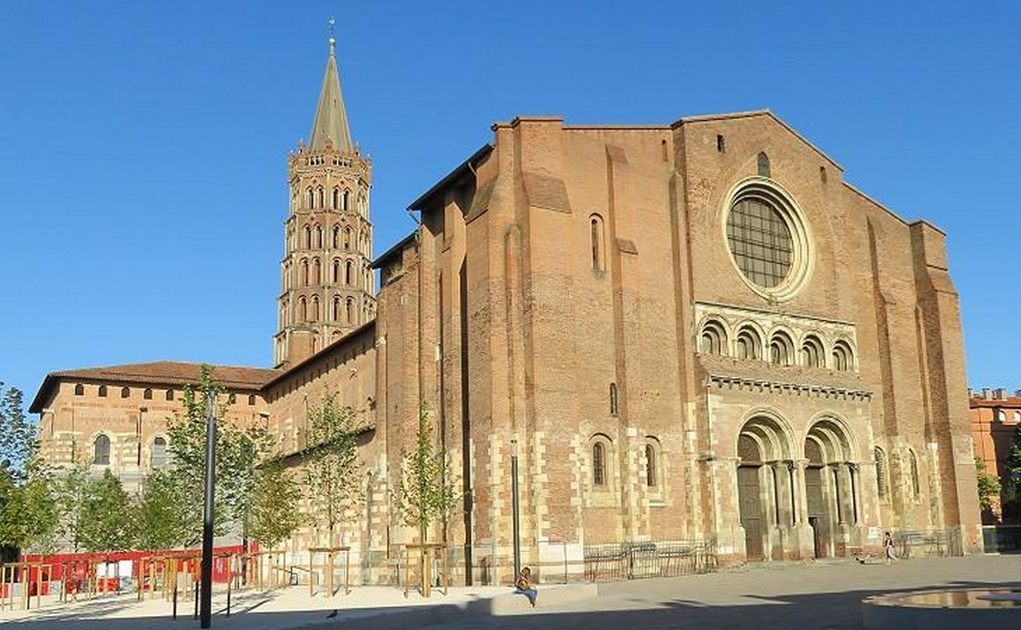 Architecture of Cities: Toulouse- The Pink City of France - Sheet5