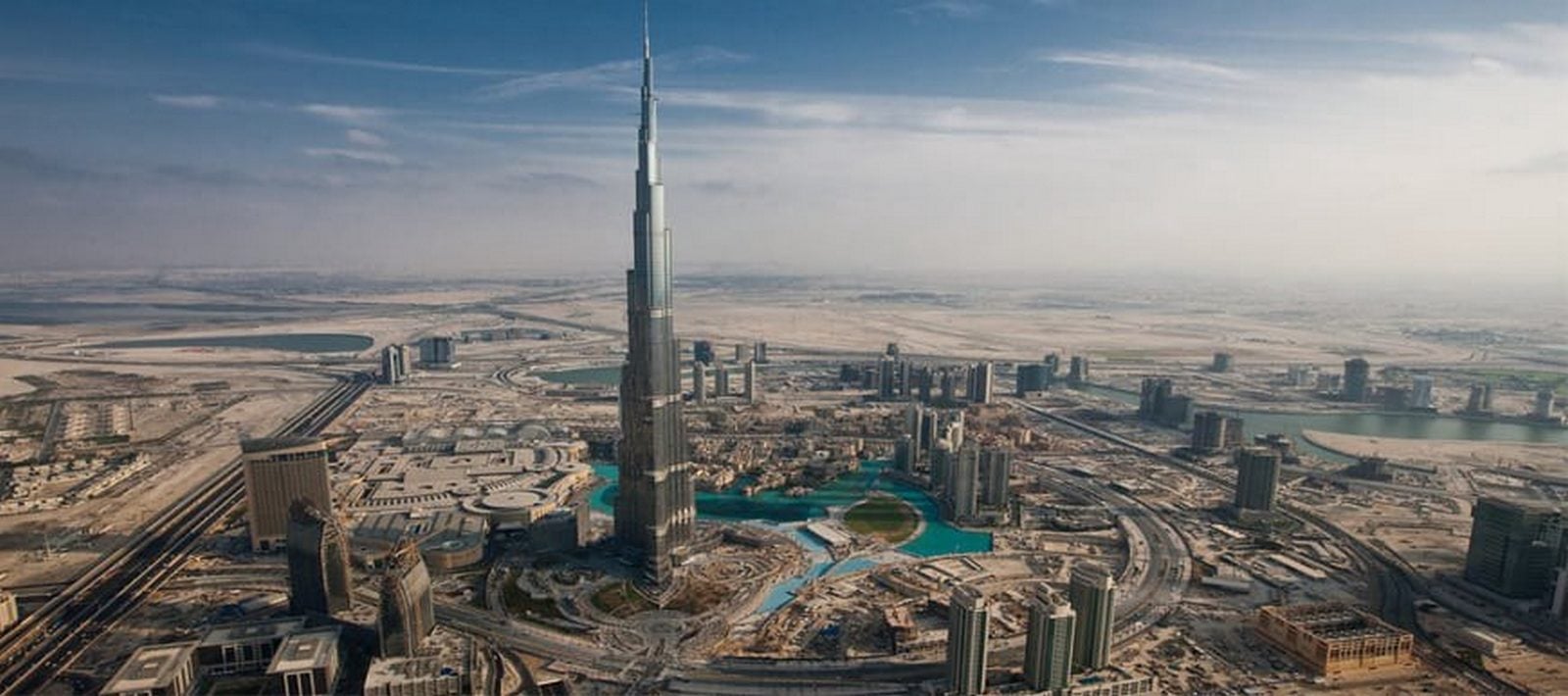 25 Examples of biggest office buildings around the world - Sheet17