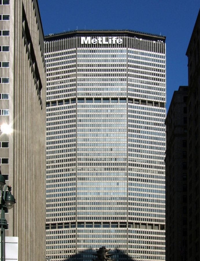 MetLife Building © John W. Cahill/CTBUH via https://www.skyscrapercenter.com/building/metlife-building/909