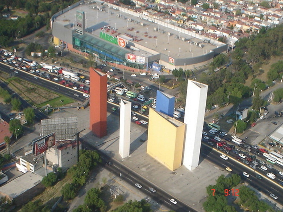 Torres de Satelite by Luis Barragan: Country's First Urban Sculptures - Sheet3