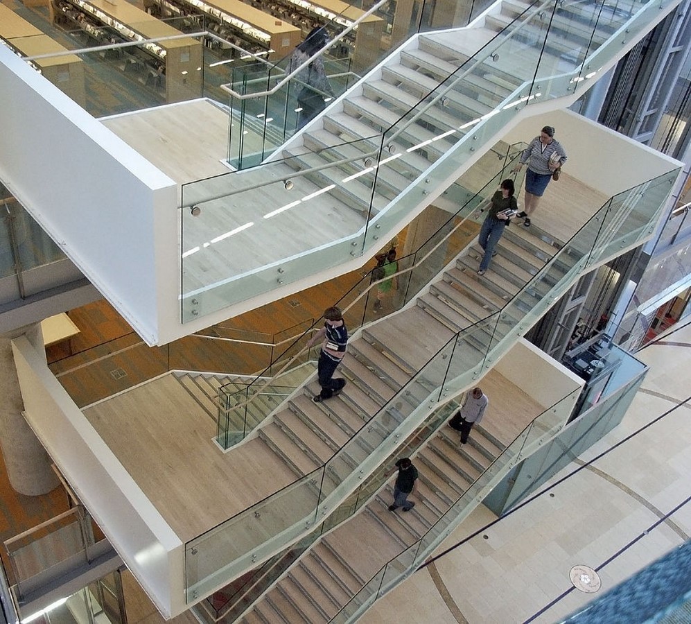 The stepping Details How staircase enhance a space. - Sheet3