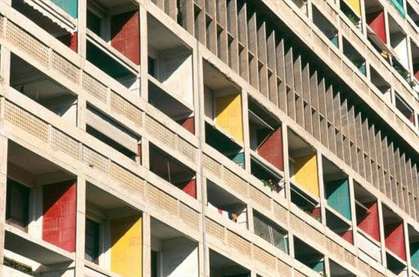 An overview of Berlin's Brutalist Architecture - Sheet3