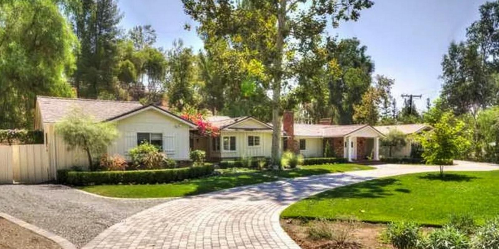 Drake House: An Inside Look At All The Houses Owned By Drake