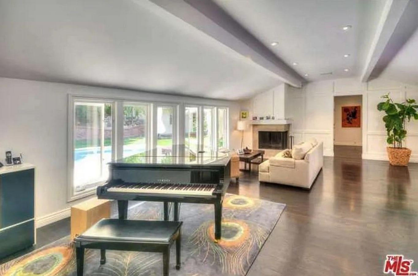 Drake House: An Inside Look At All The Houses Owned By Drake