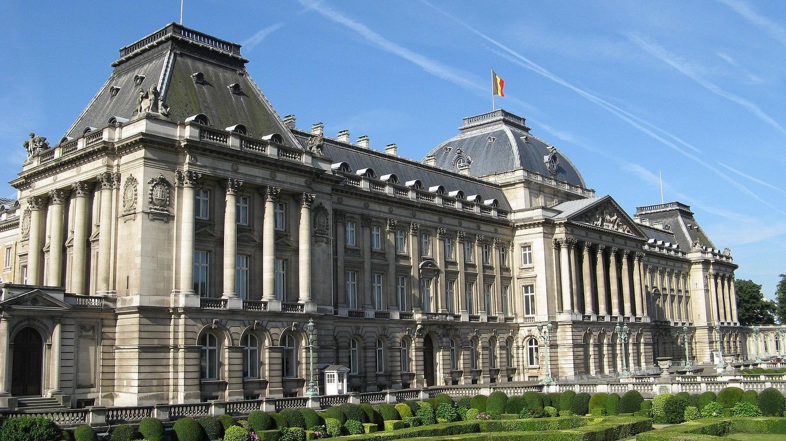 The politically inclined architecture of Belgium -Sheet11