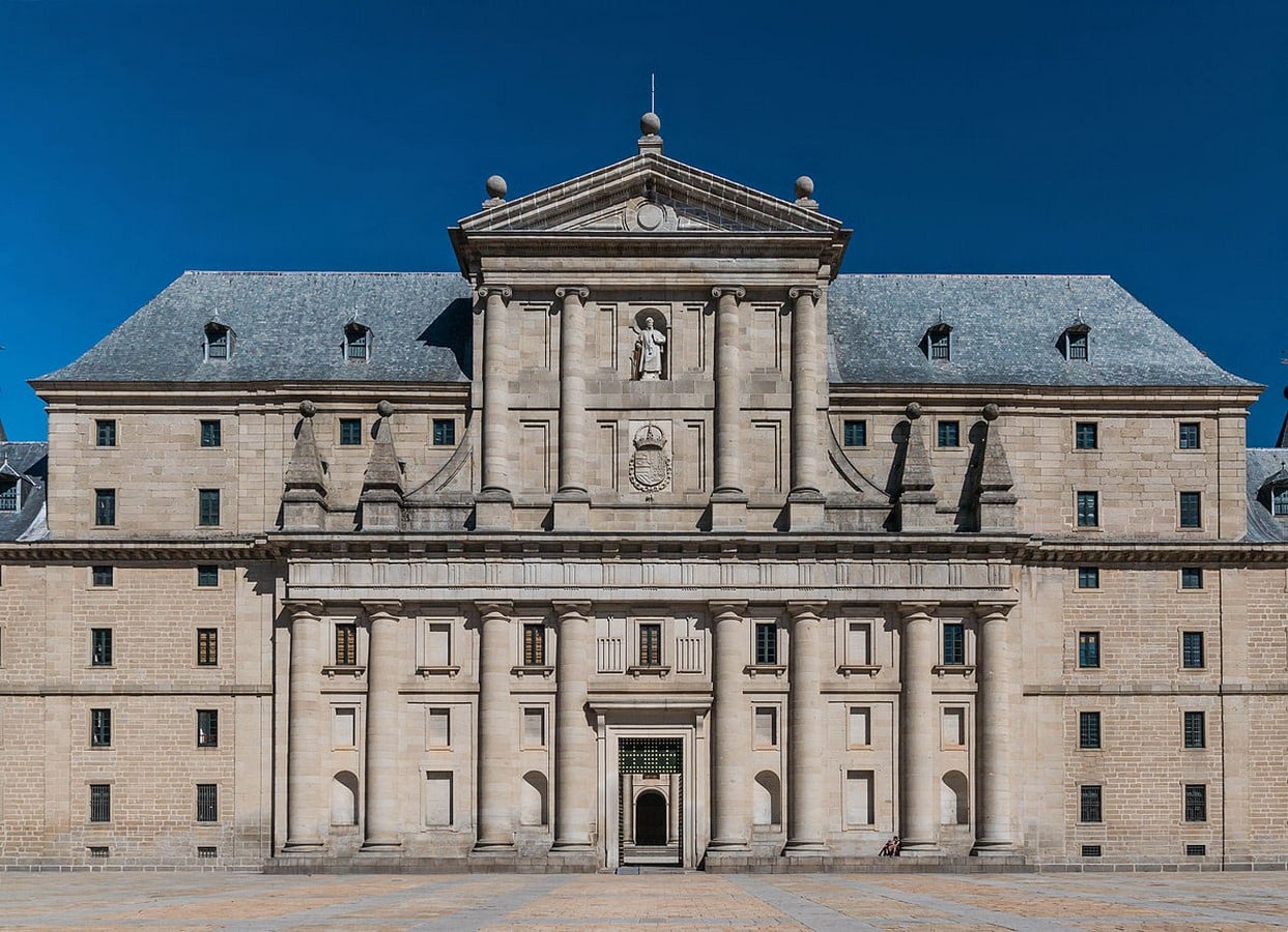 Royal Site of San Lorenzo de El Escorial, Spain Balance, Order and Clarity - Sheet4