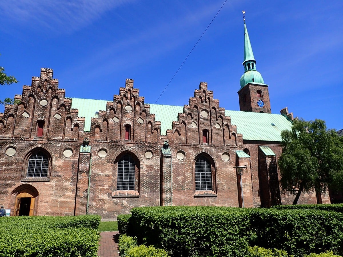Architecture of Cities: Aarhus- City of Smiles - Sheet4