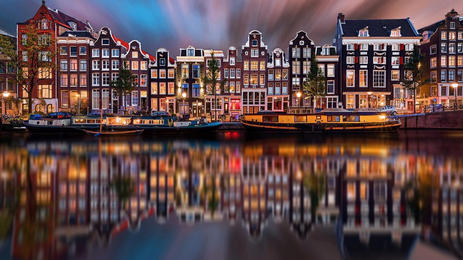 Architecture of Cities: Amsterdam- Architectural Aesthetics Hub - Sheet4