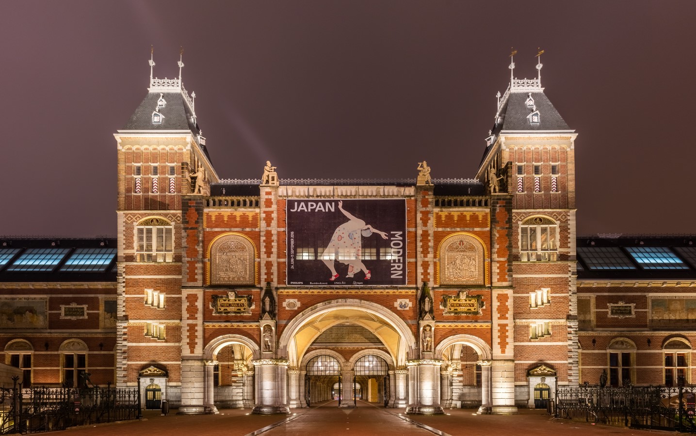 Architecture of Cities: Amsterdam- Architectural Aesthetics Hub - Sheet8