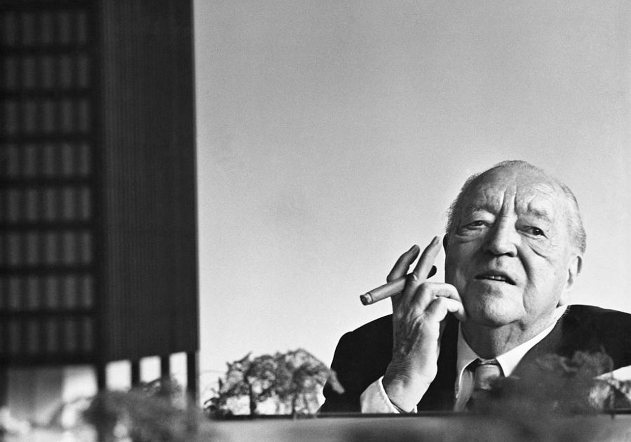 The Core House by Ludwig Mies van der Rohe: A Theoretical Project - Sheet1