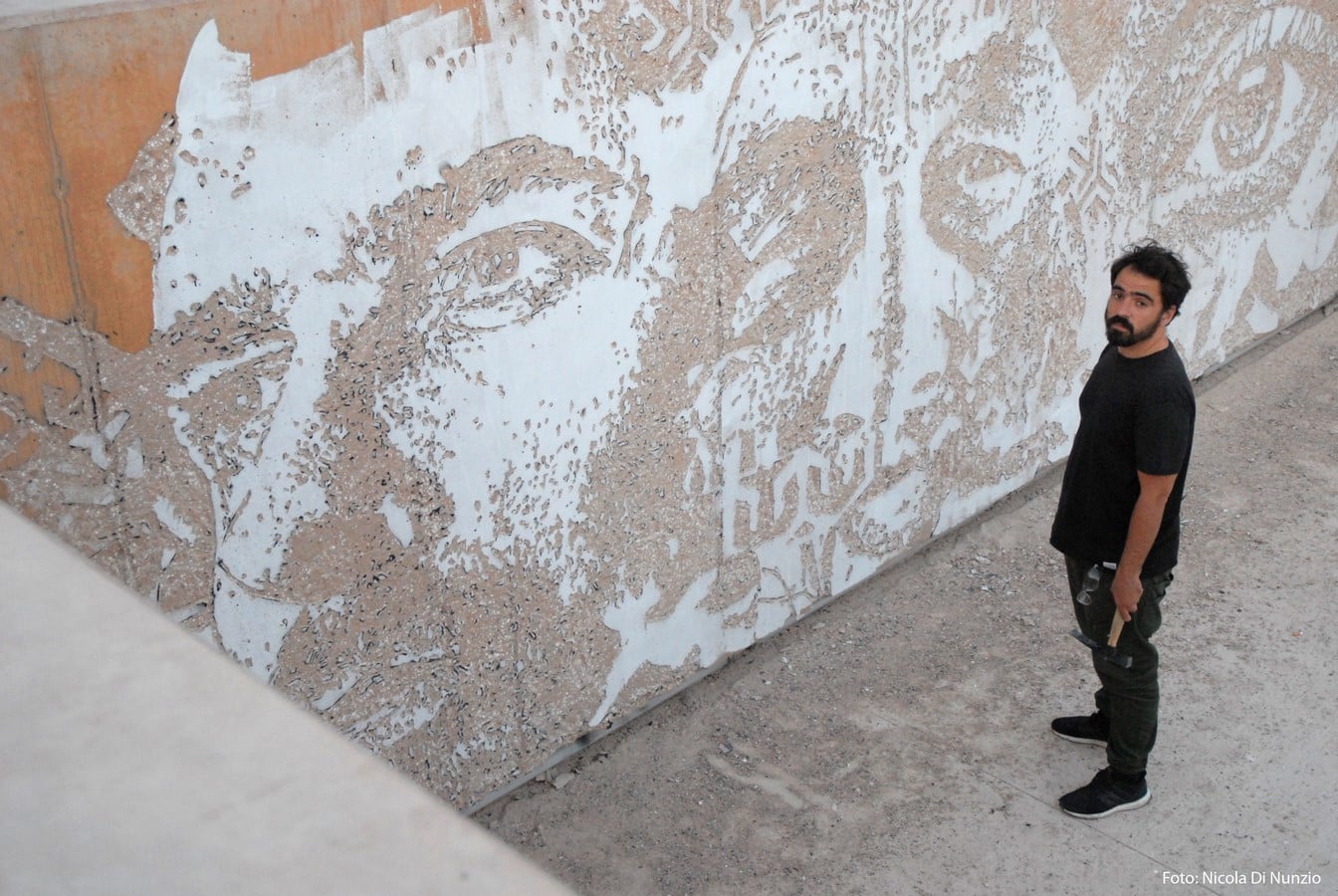 Vhils, Photograh credits to Nicola di Nunzio_ ©https://creativecommons.org/licenses/by-sa/4.0