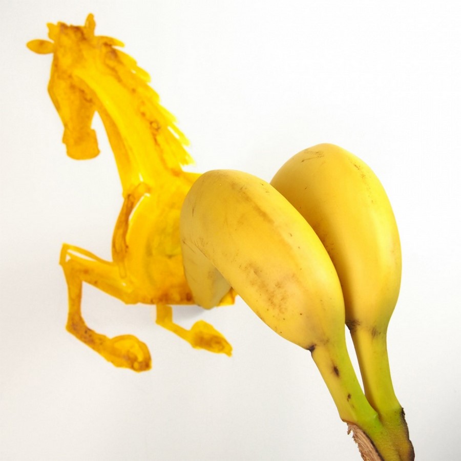 10 Contemporary Artist everyone should know about - Sheet5