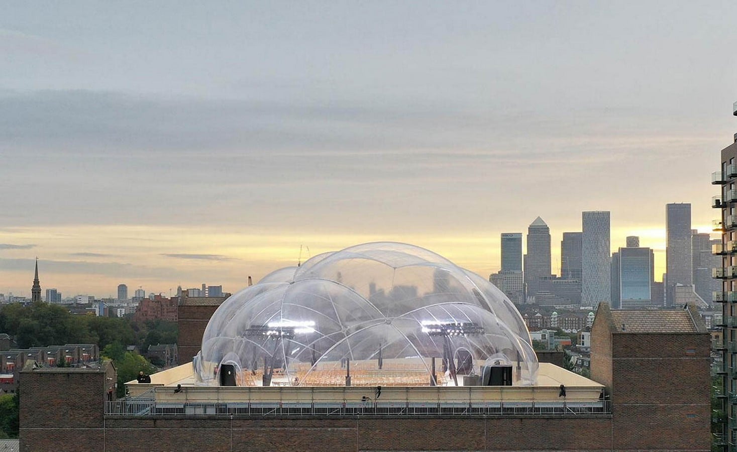 Alexander McQueen Show in London to feature a Transparent dome designed by Smijan Radic - Sheet5