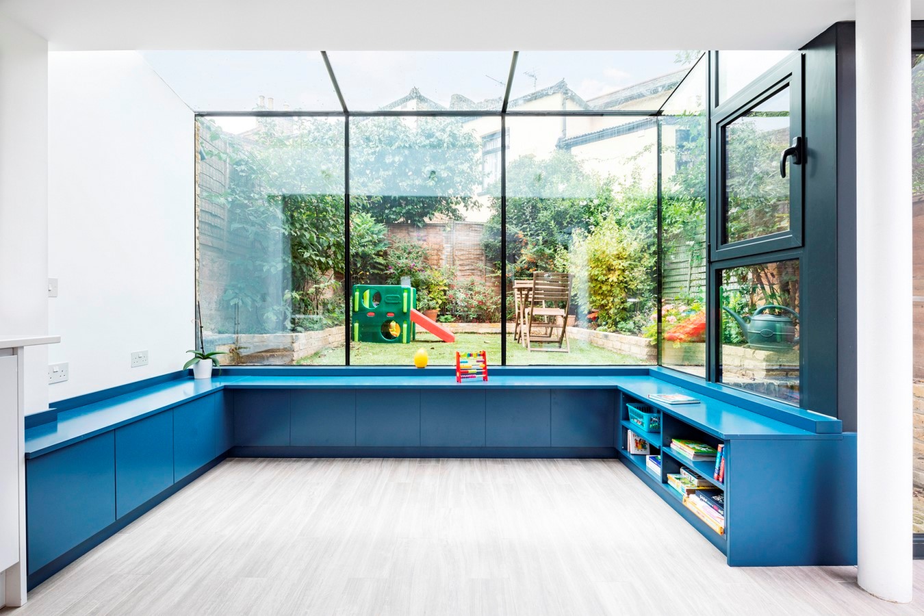 Peckham Glass Box by Unagru - Sheet3