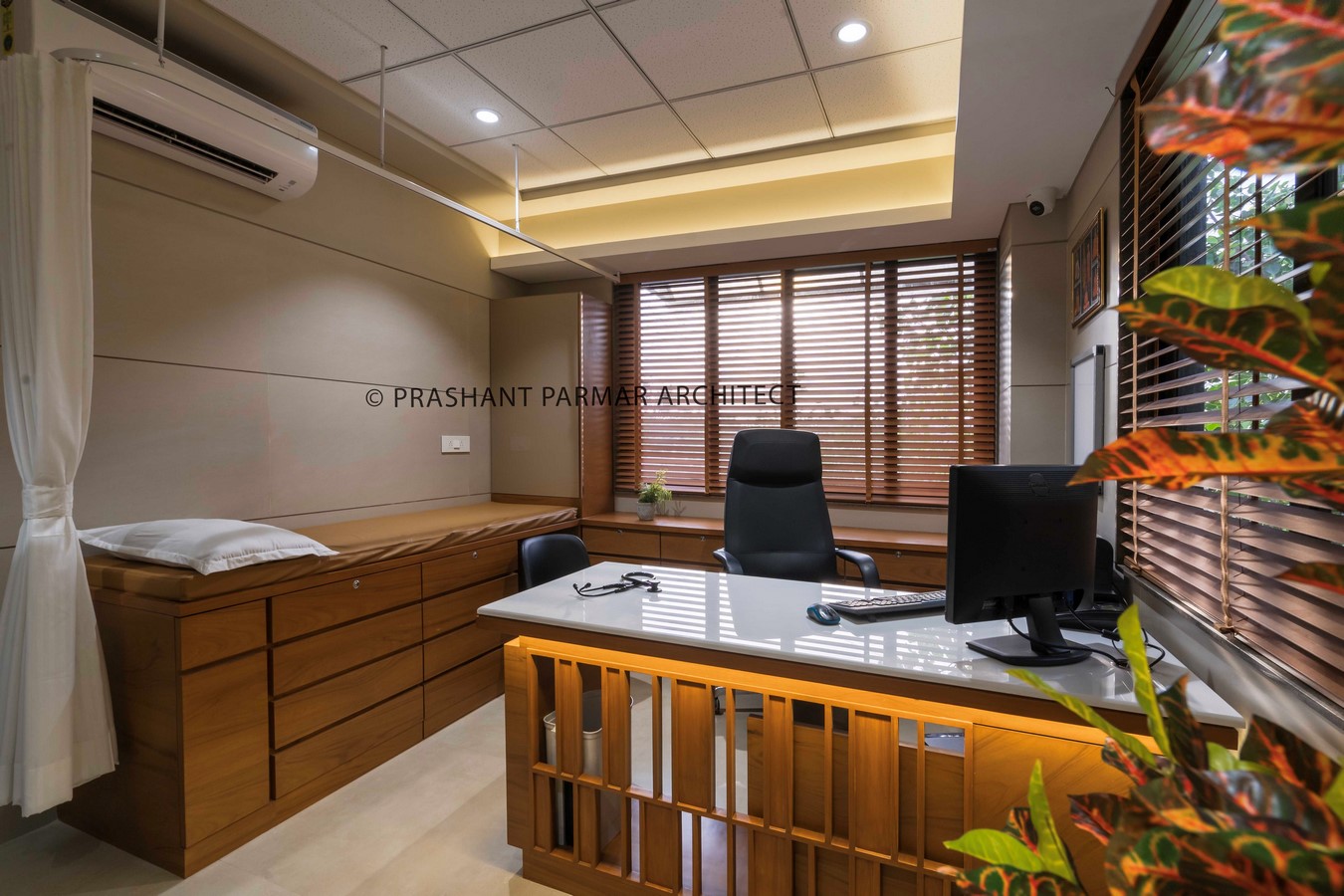 Hospital Interior Design in Ahmedabad by Prashant Parmar Architect - Sheet4