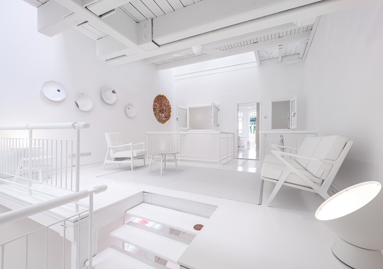 15 examples of white interiors - Sheet7