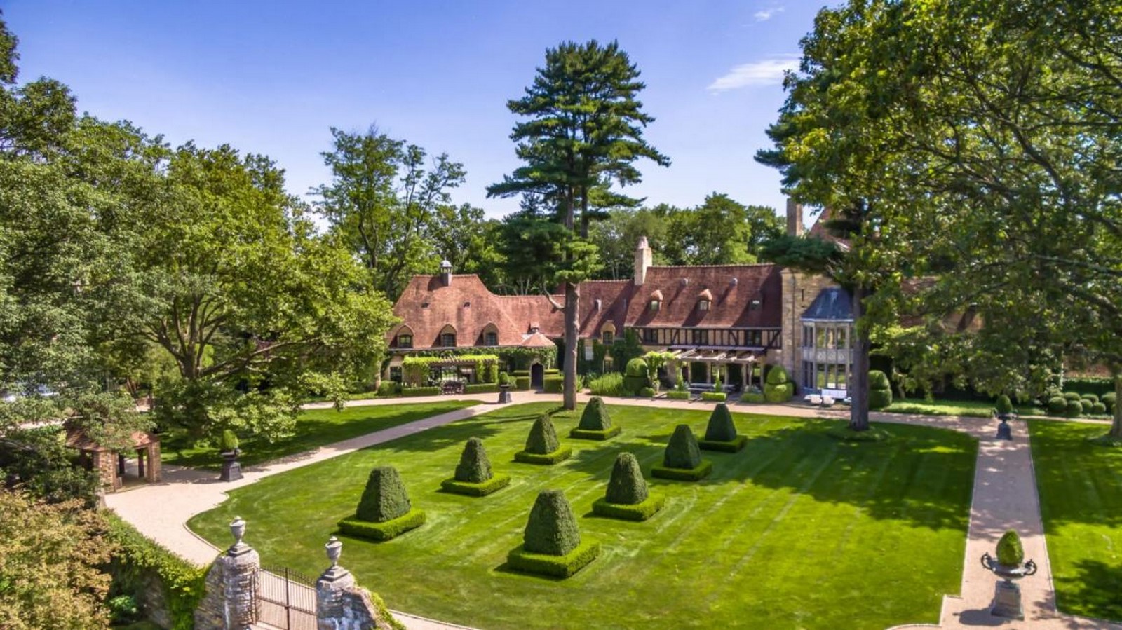 An inside look at all the houses owned by Tommy Hilfiger - Sheet2