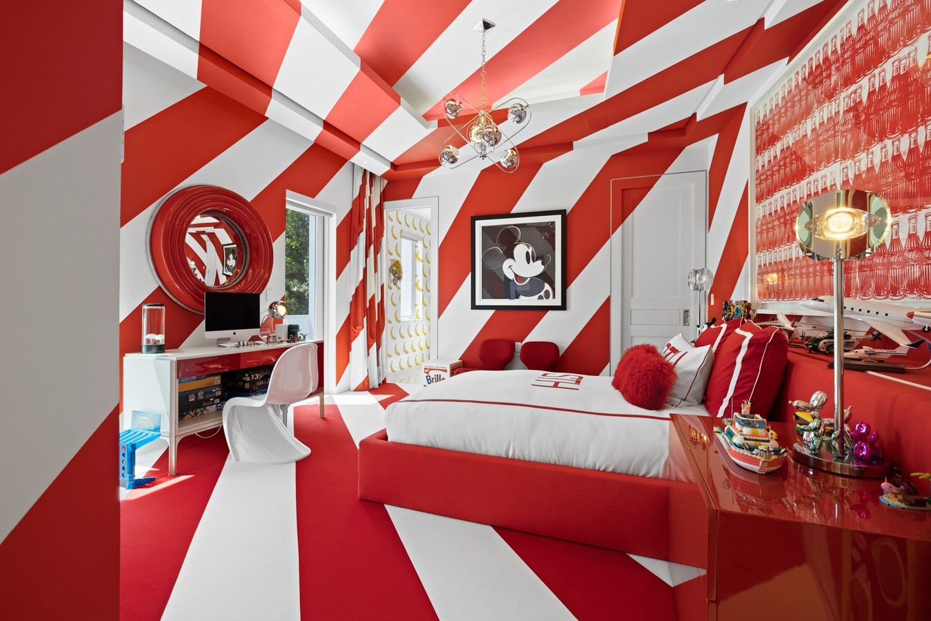 An inside look at all the houses owned by Tommy Hilfiger - Sheet23