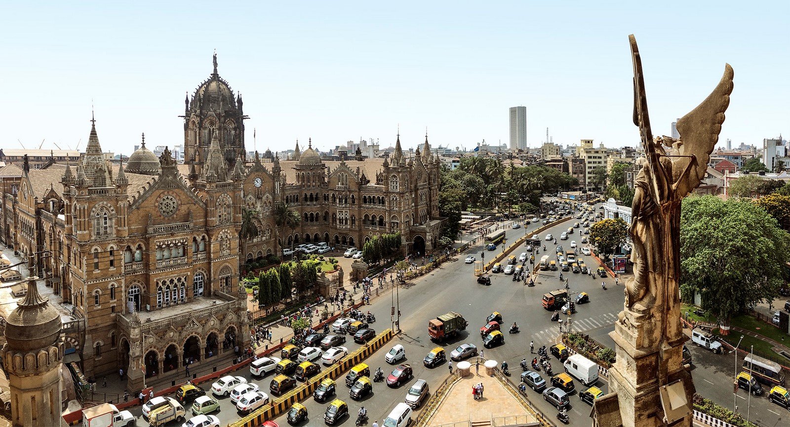 How does the architecture of India depict its multicultural heritage? - Sheet1