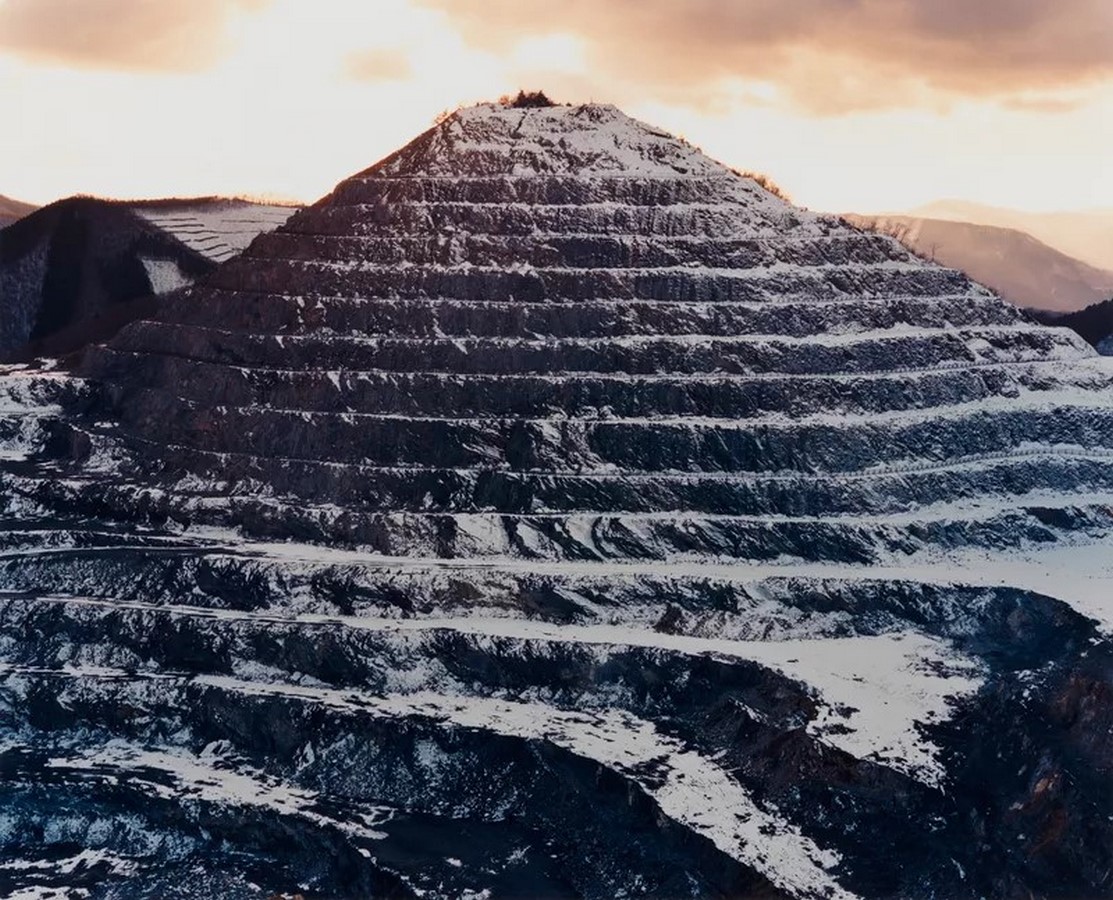 Naoya Hatakeyama and his views through lens - Sheet3
