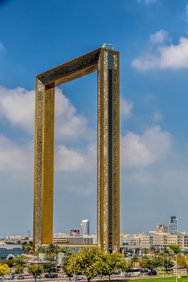 <span style="font-weight: 400;">Dubai Frame_</span><b>©</b><span style="font-weight: 400;">Nick Fewings-unsplash</span>