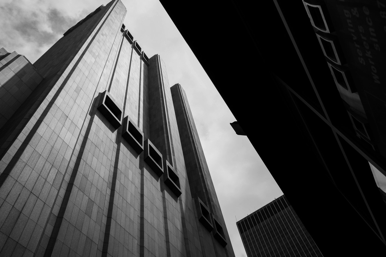Buildings that did not play by the rules - Sheet6