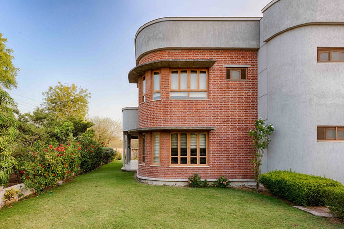 Book in Focus: Le Corbusier's Villa Shodhan by Manshia Shodhan Basu - Sheet3