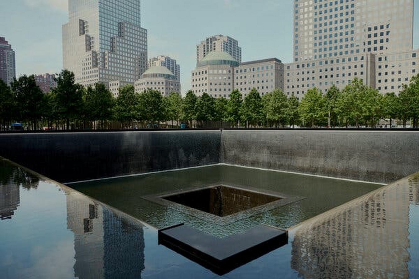10 well known memorial grounds - Sheet8