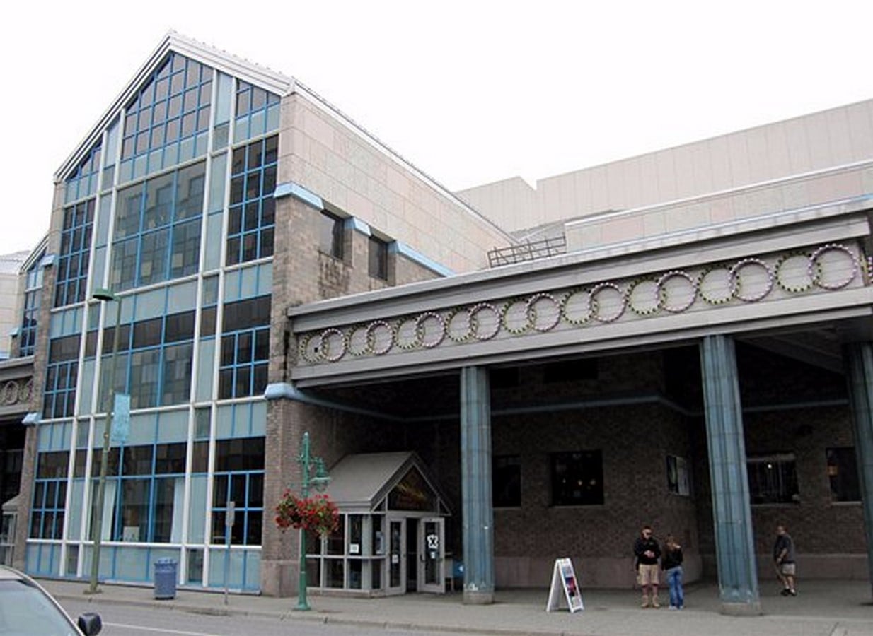 An overview of Architecture in Alaska - Sheet8