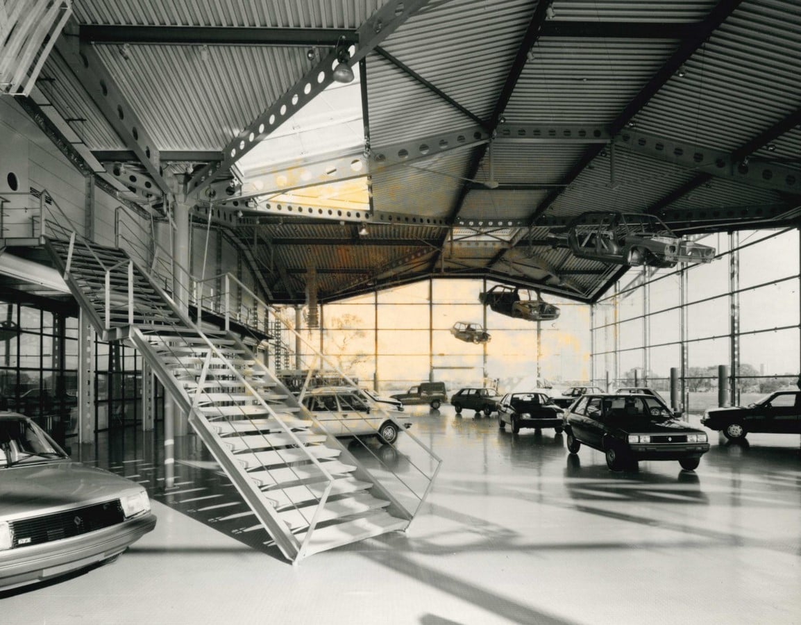 Renault Distribution Center by Foster + partners: A High Tech Building - Sheet6