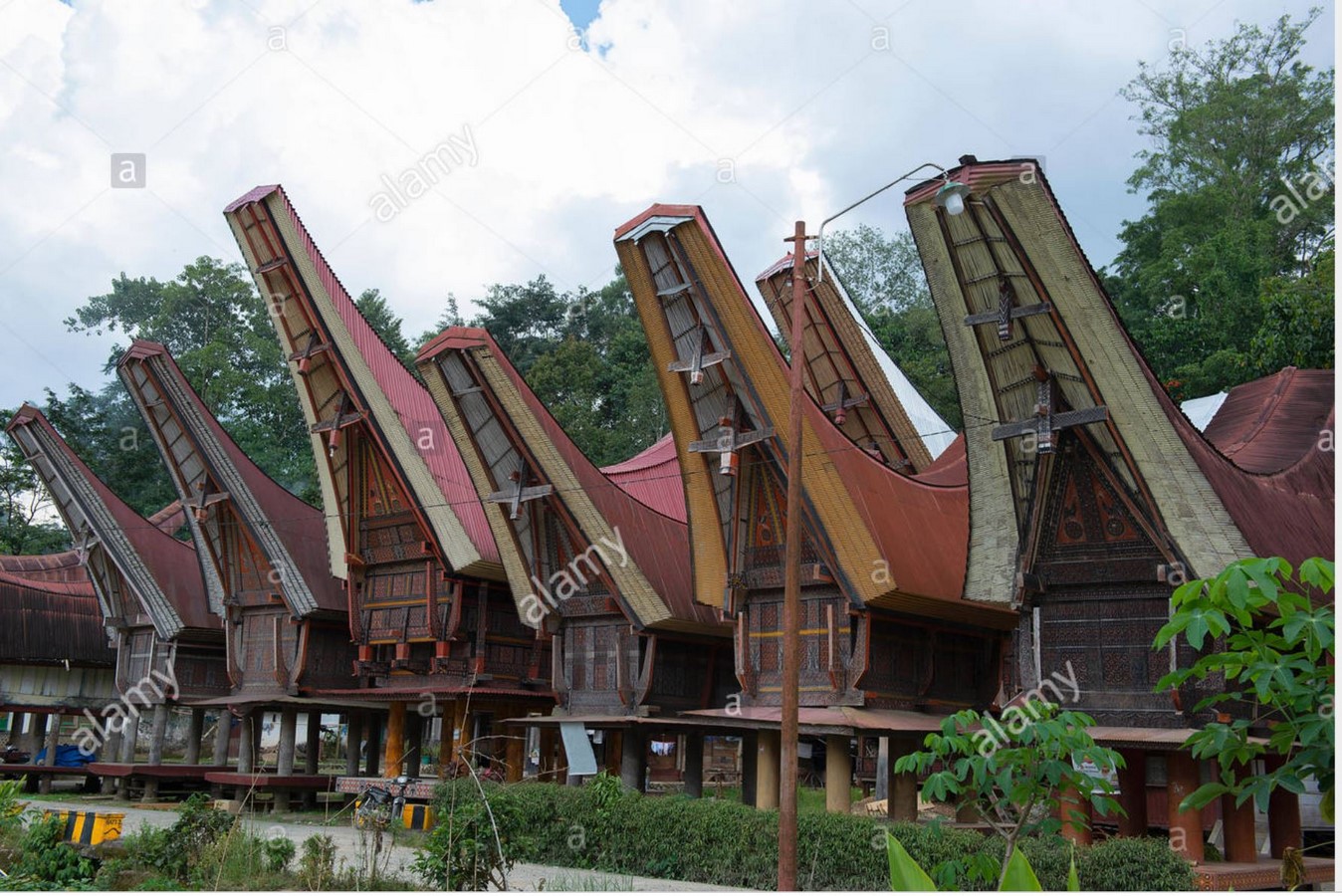 An overview of Toraja Houses - Sheet1