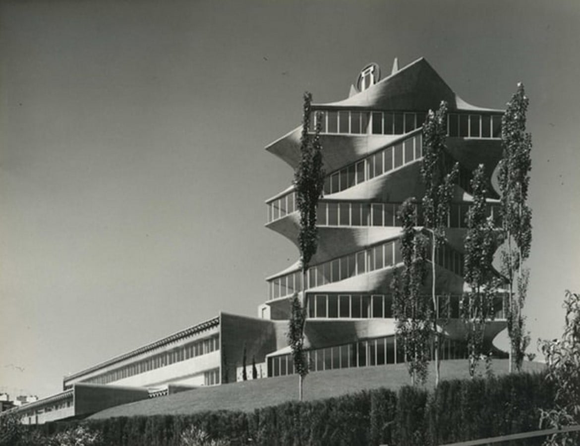 10 Architectural buildings lost in time - Sheet25