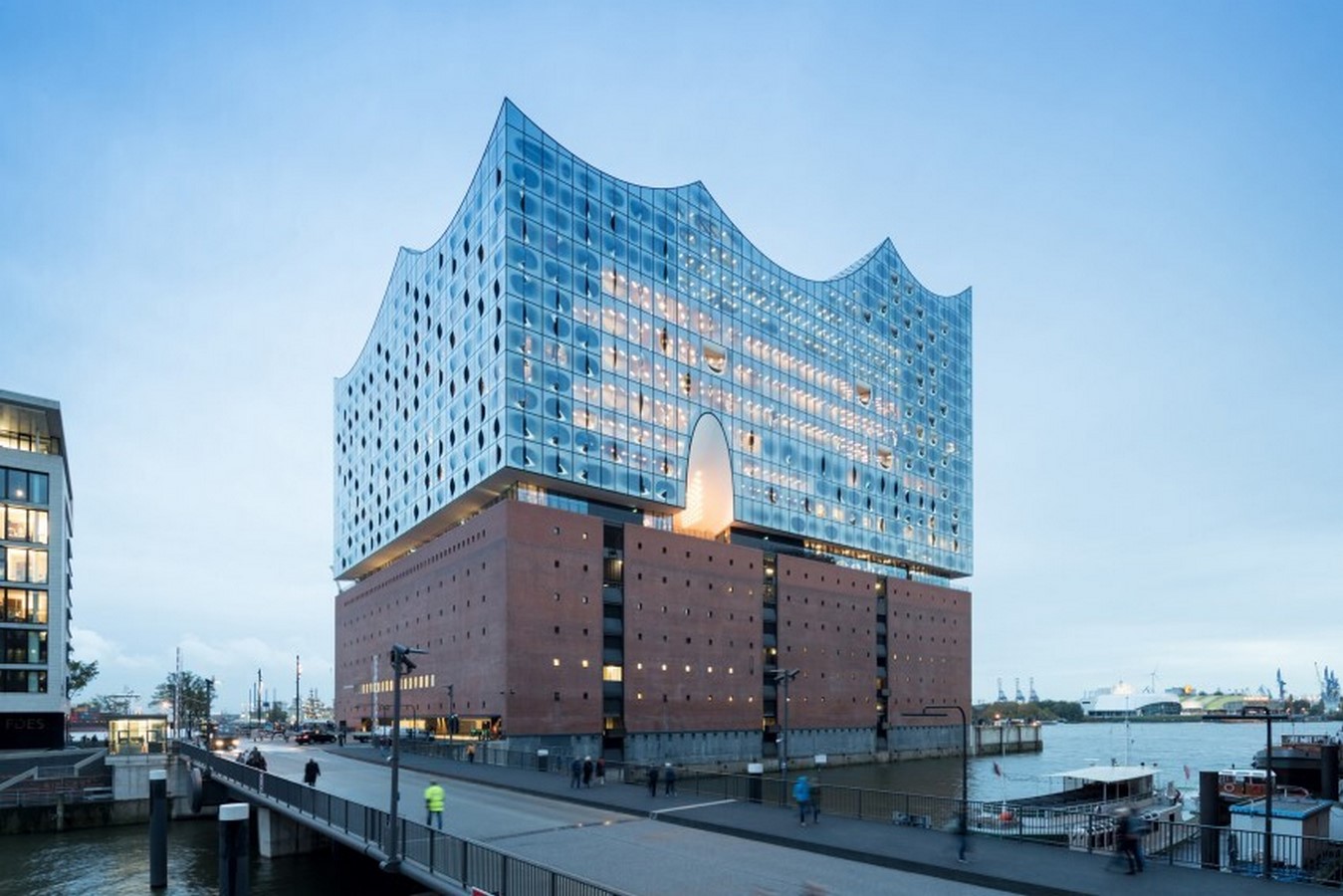 The Future of Architecture:Responsive and Responsible Design - Sheet7