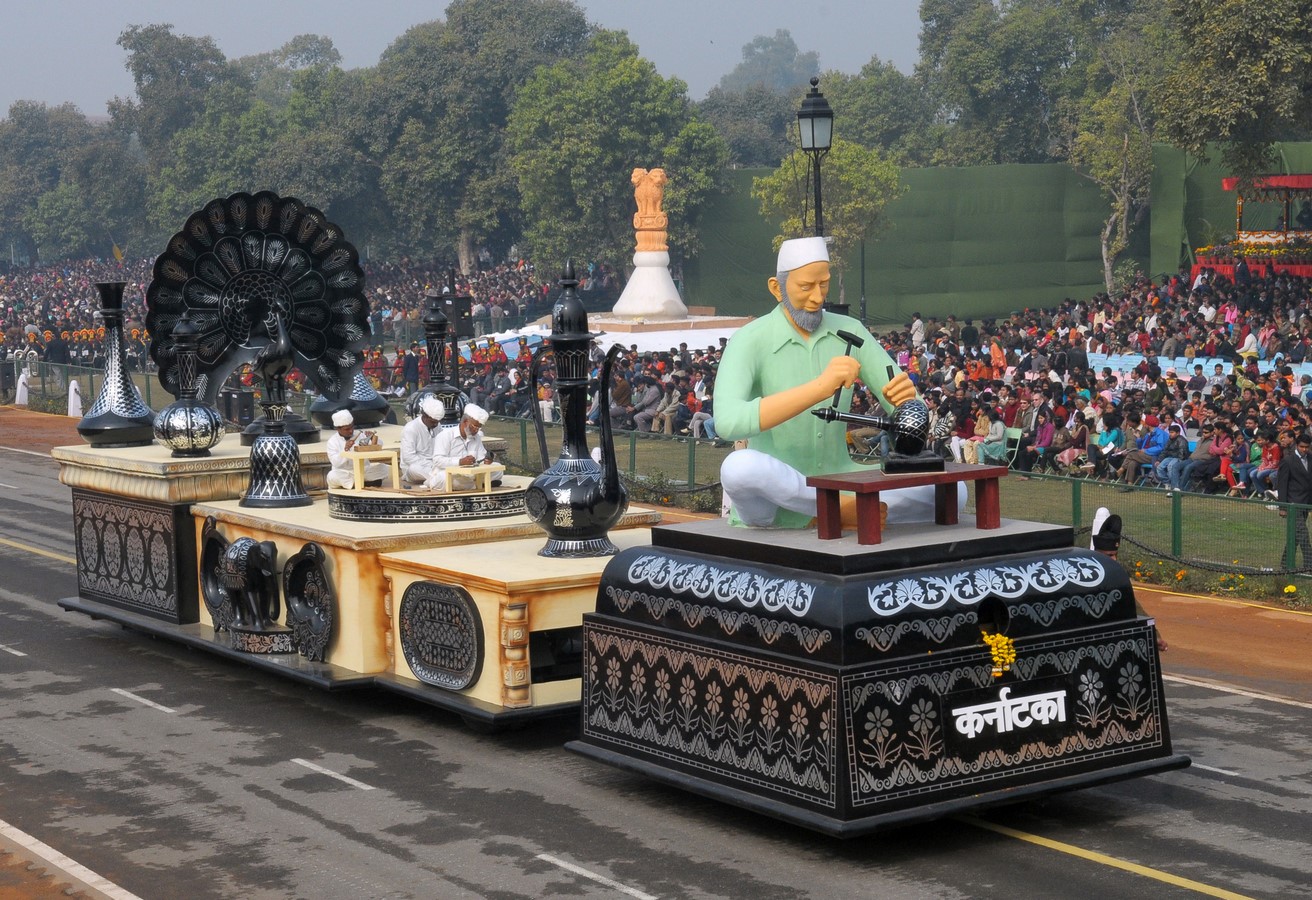 The Metal Art of India: Bidriware - Sheet4