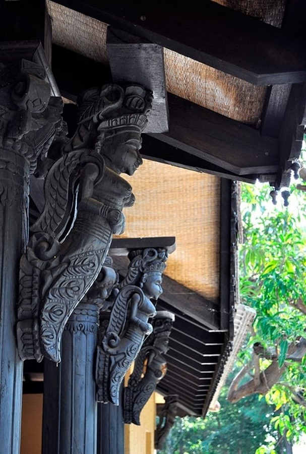 Wood detail _©https://www.landscapeindia.net